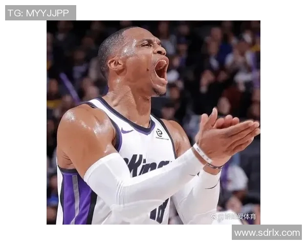 拉塞尔威斯布鲁克的篮球传奇生涯与未来发展展望 拉塞尔威斯布鲁克的篮球传奇生涯与未来发展展望